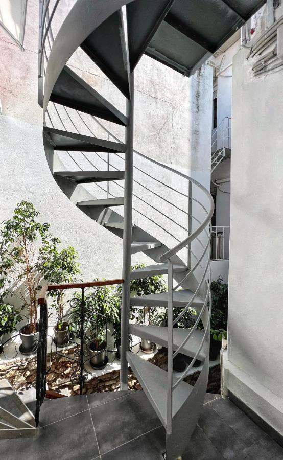 Step One | Luxury Suites Right In The Heart Of Acropolis Next To Metro Station Athens Exterior photo