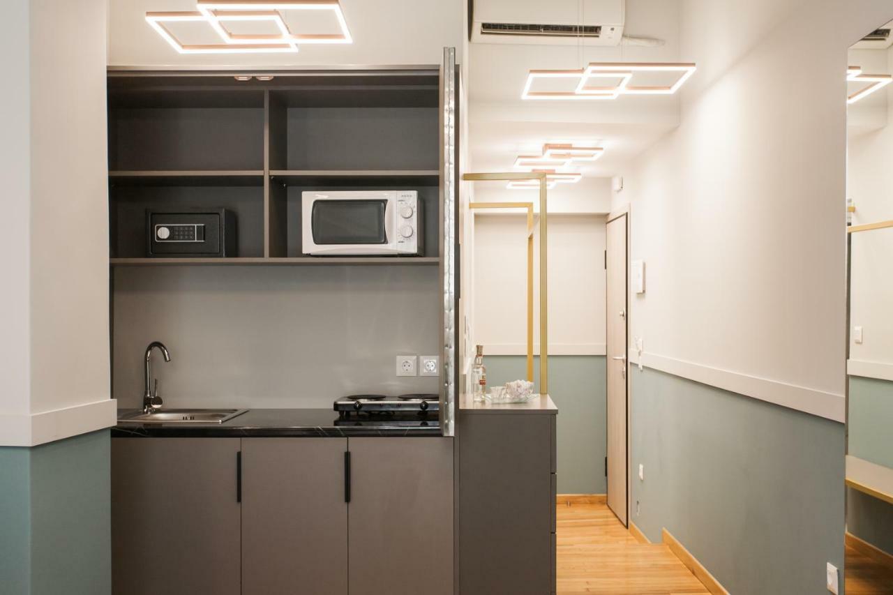 Step One | Luxury Suites Right In The Heart Of Acropolis Next To Metro Station Athens Exterior photo