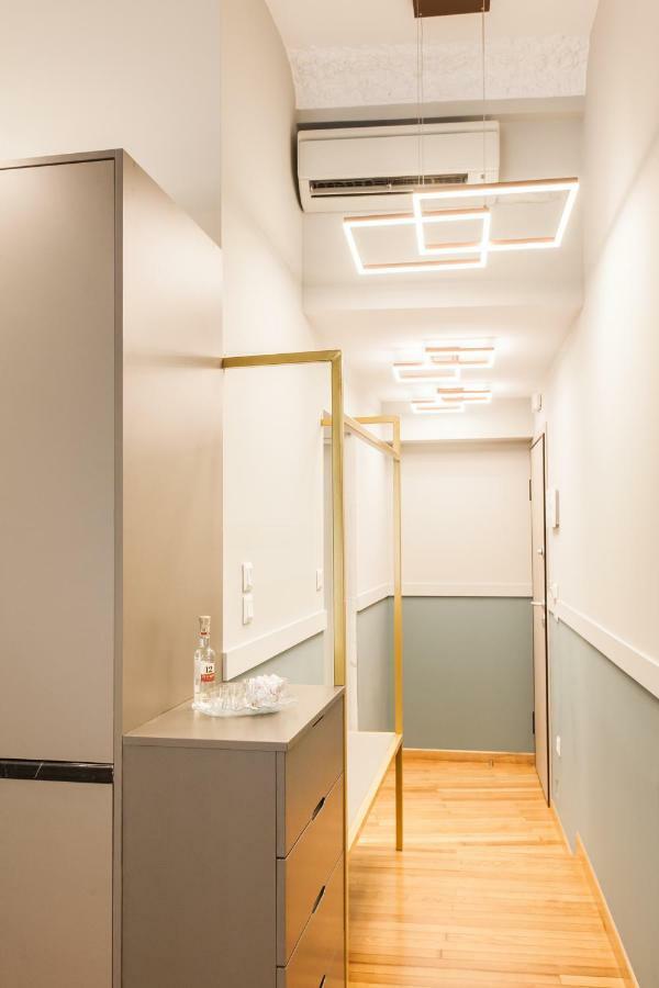 Step One | Luxury Suites Right In The Heart Of Acropolis Next To Metro Station Athens Exterior photo