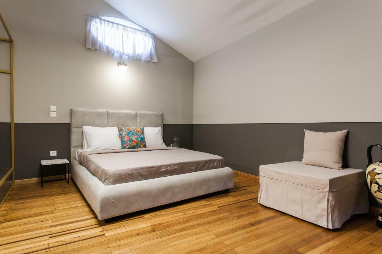 Step One | Luxury Suites Right In The Heart Of Acropolis Next To Metro Station Athens Exterior photo